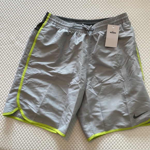 Nike swim shorts NWT - Picture 1 of 4